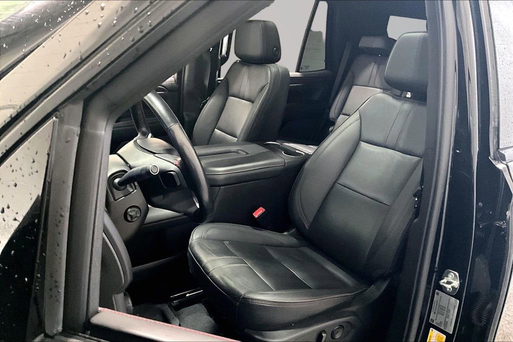 Used 2022 Chevrolet Tahoe RST w/ Luxury Package image 21
