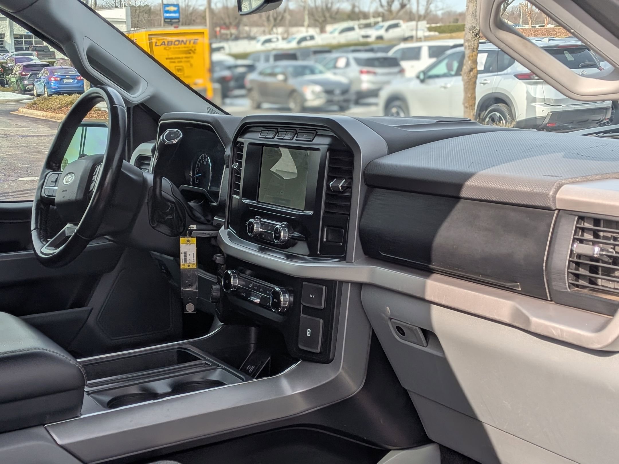 Used 2022 Ford F150 XLT w/ Equipment Group 301A Mid image 21