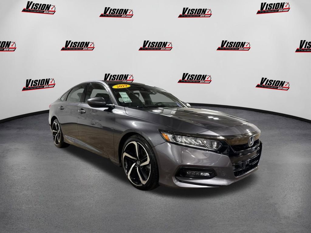 Used 2019 Honda Accord Sport image 3