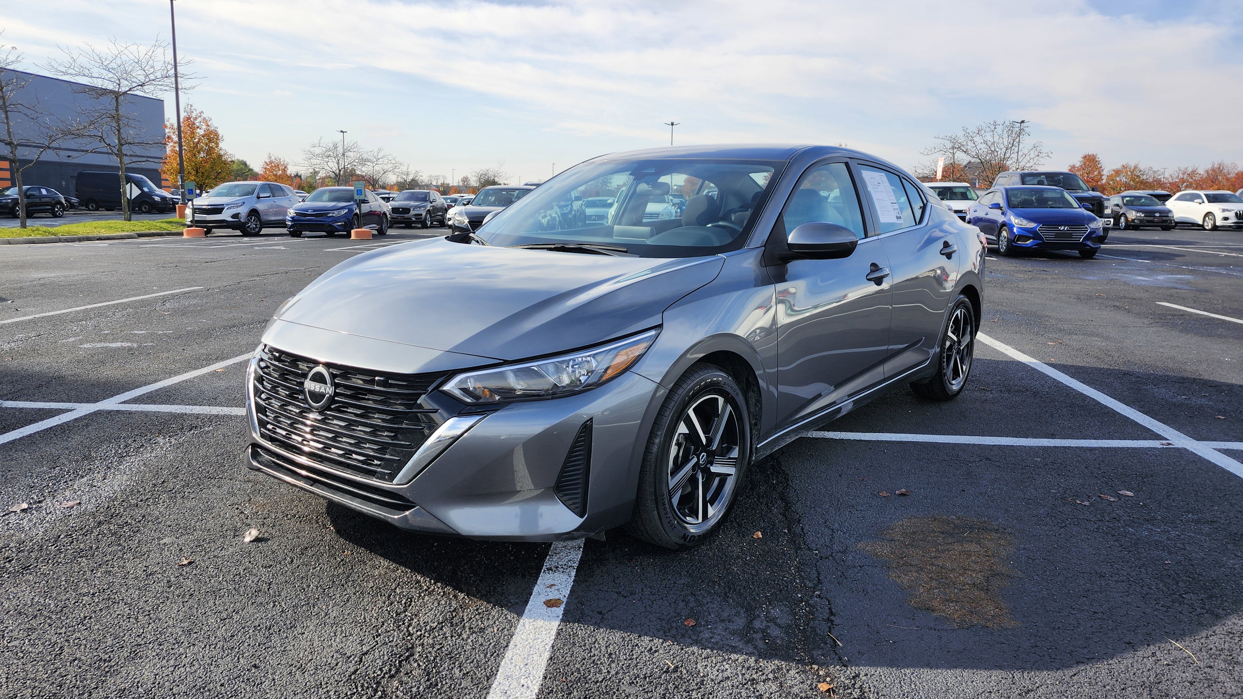 Used 2024 Nissan Sentra SV image 11