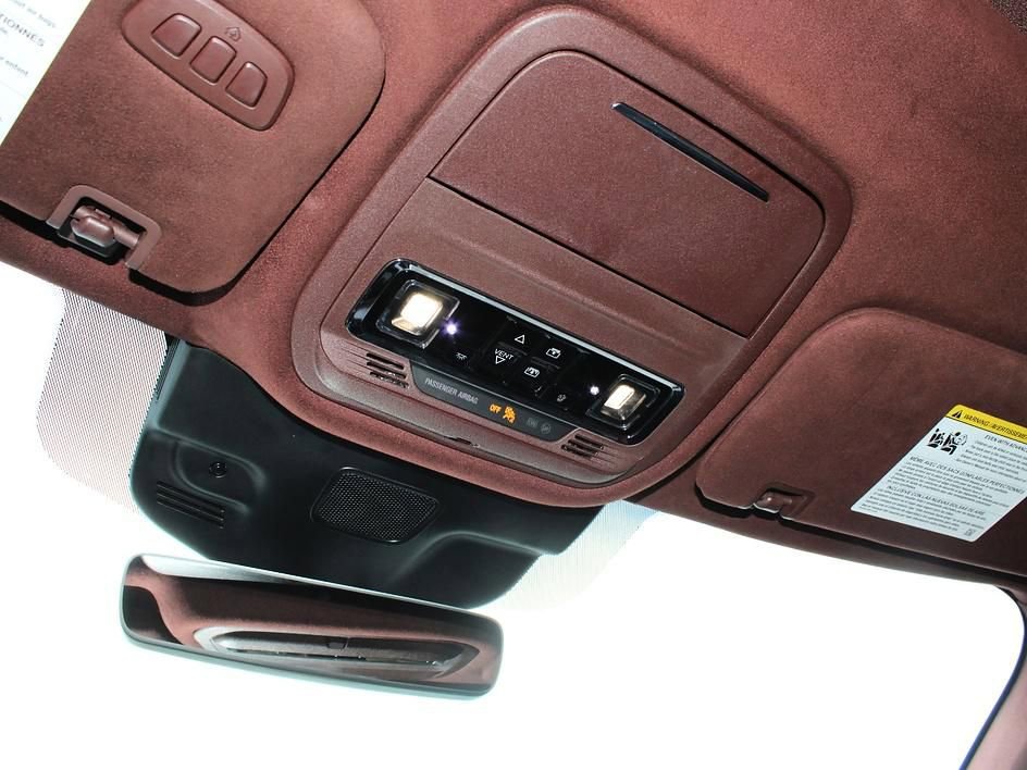 Used 2020 Lincoln Aviator Black Label w/ Class IV Trailer Tow Package AWD/4WD image 19