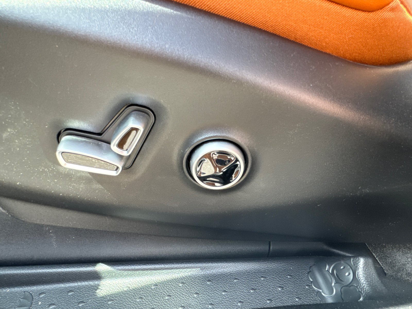 New 2026 Chrysler Pacifica Pinnacle FWD image 11