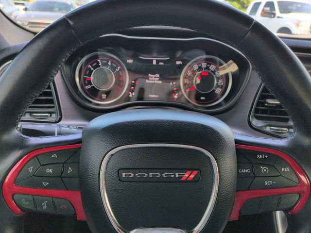 Used 2015 Dodge Challenger R/T w/ Quick Order Package 22B R/T RWD image 25