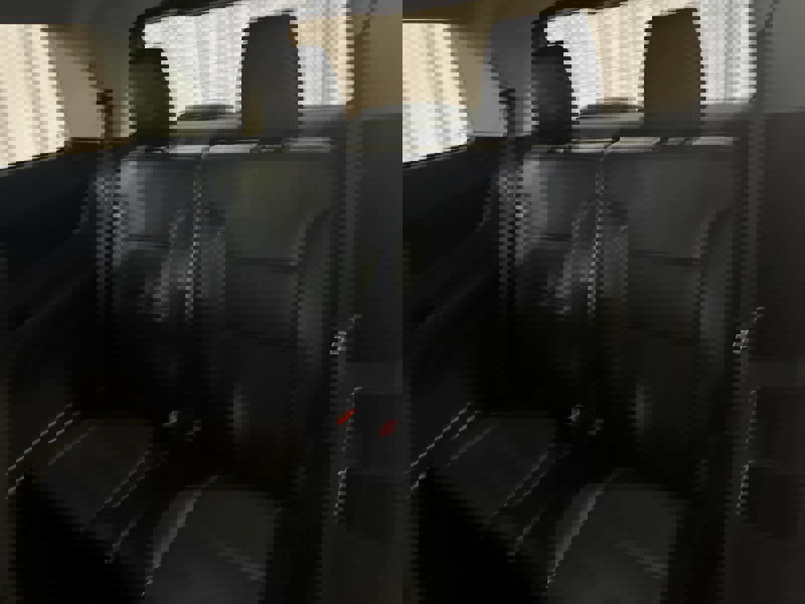 Used 2019 GMC Acadia SLT w/ LPO, Cargo Package image 18