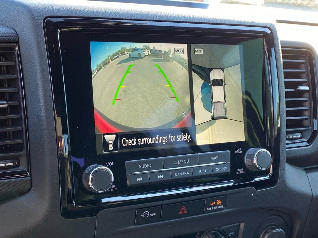 Used 2023 Nissan Frontier PRO-4X w/ Pro-4X Premium Package image 16