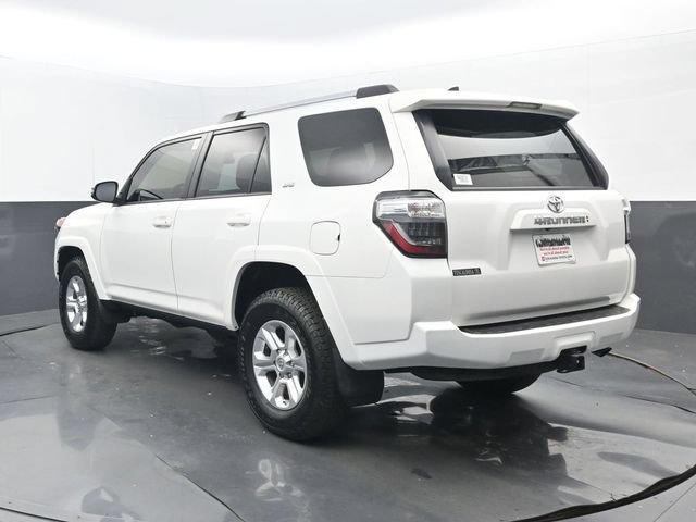 Used 2020 Toyota 4Runner SR5 Premium w/ Moonroof Package AWD/4WD image 3