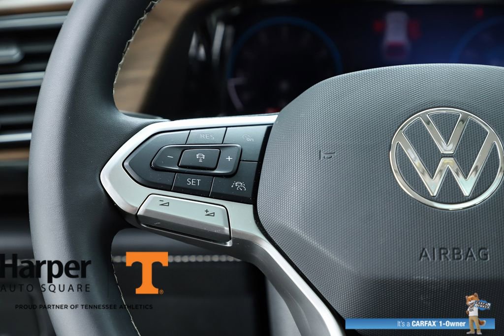 Used 2024 Volkswagen Atlas SE w/ Panoramic Sunroof Package FWD image 61