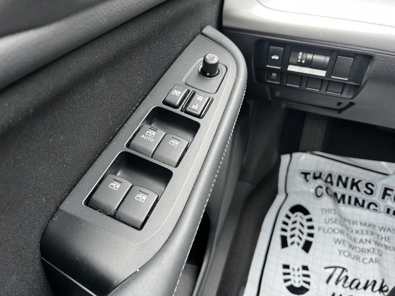 Used 2016 Subaru Legacy 2.5i AWD/4WD image 14