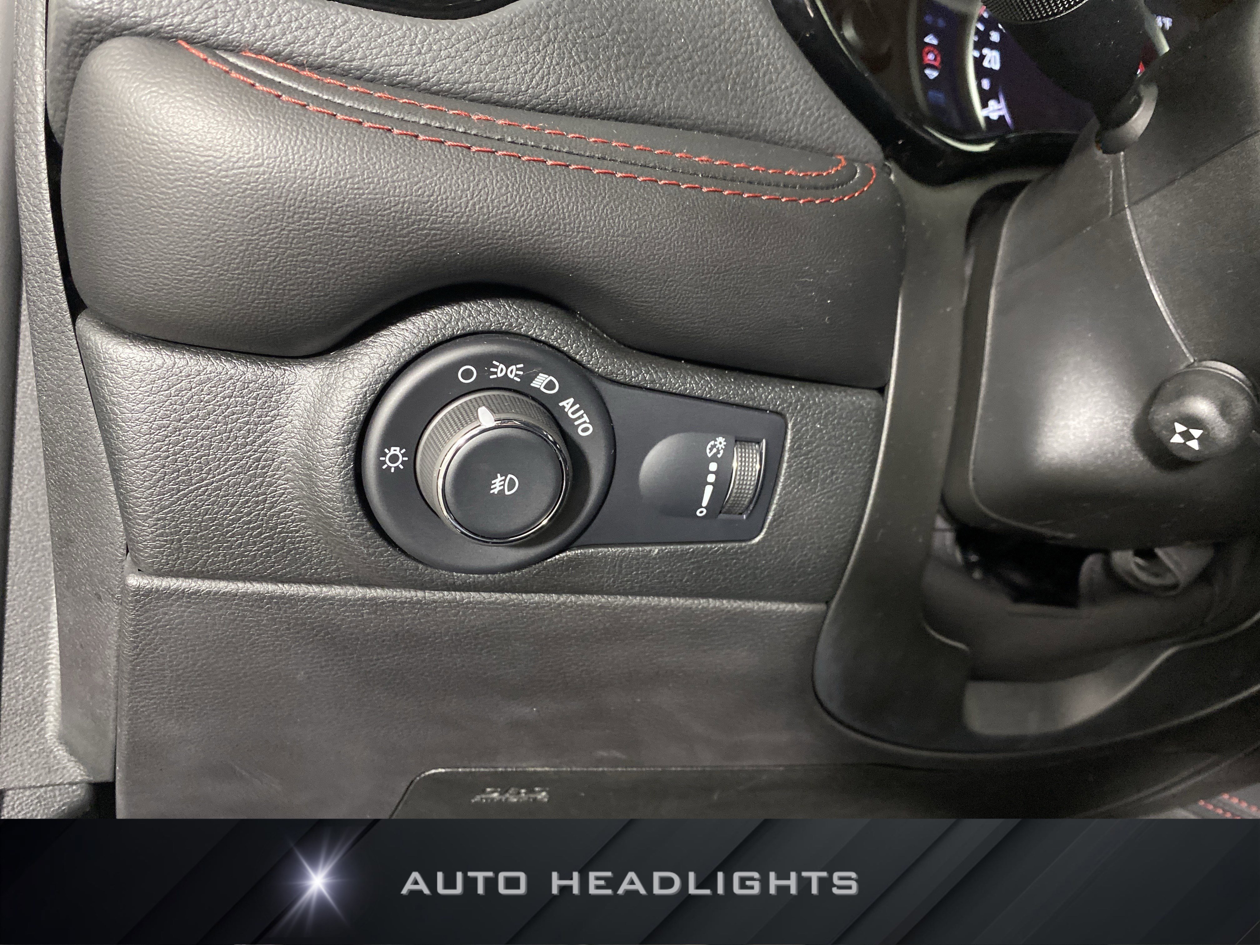 Used 2023 Dodge Durango R/T image 27