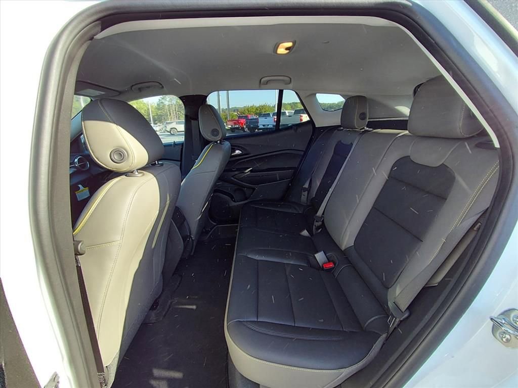 New 2026 Chevrolet Trax ACTIV w/ Driver Confidence Package FWD image 8