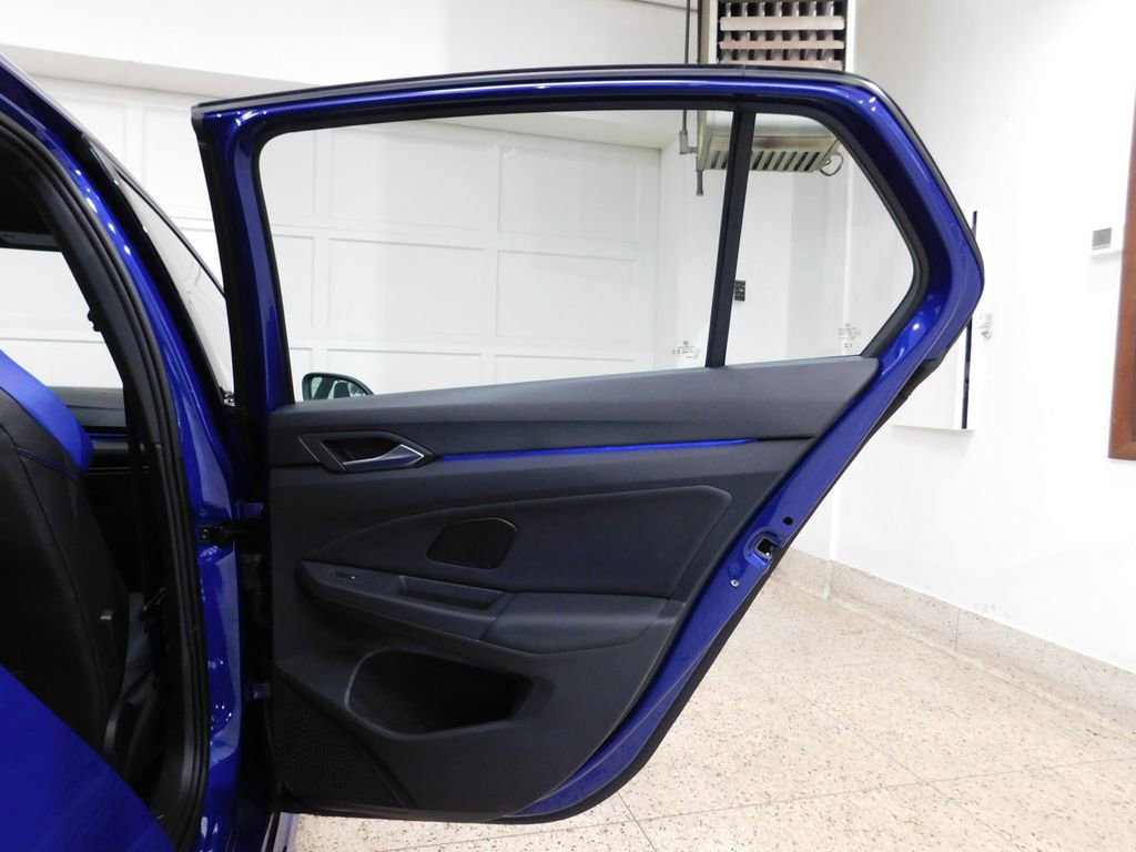 Used 2025 Volkswagen Golf R Black Edition image 91