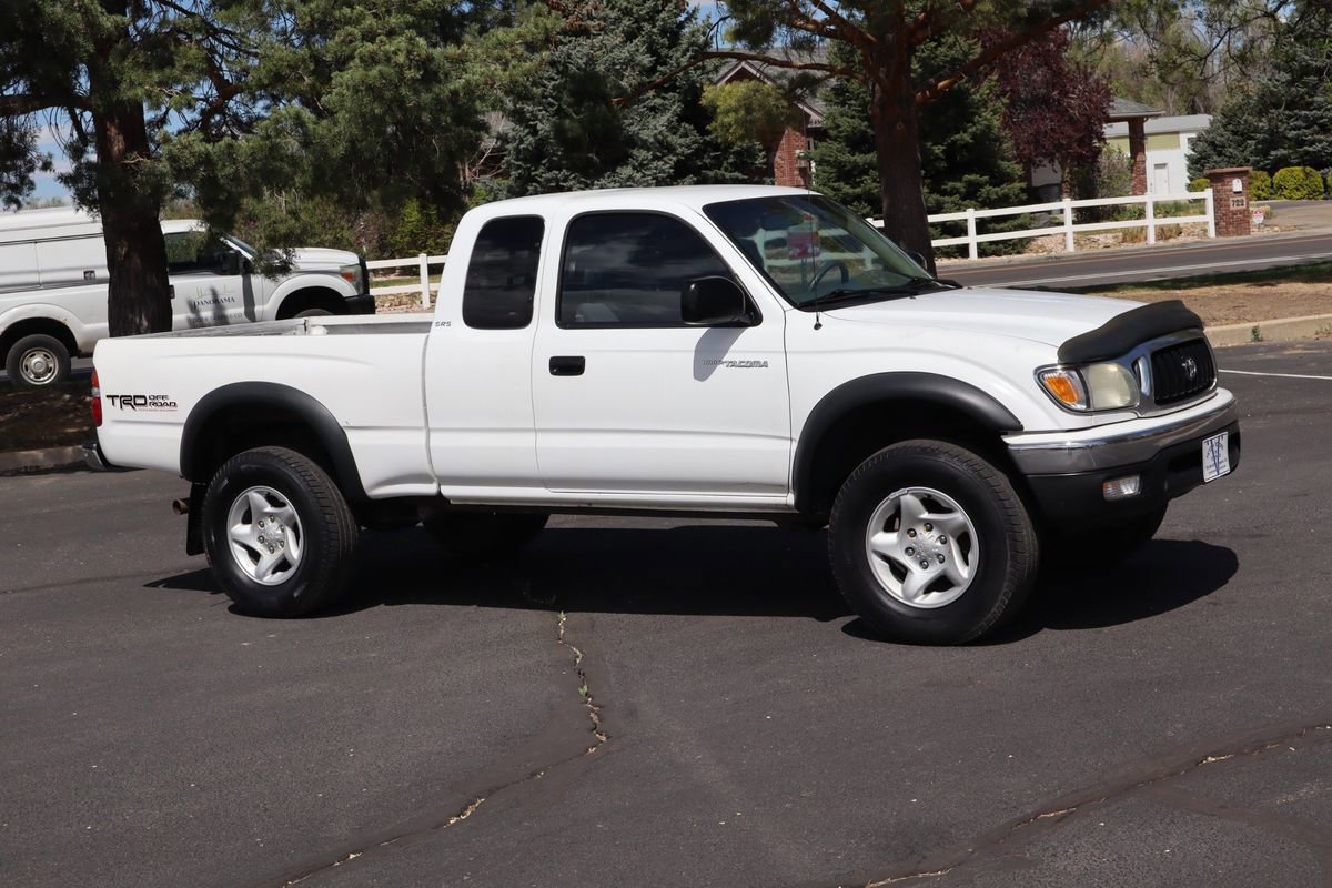 Used 2001 Toyota Tacoma 4x4 Xtracab V6 image 2