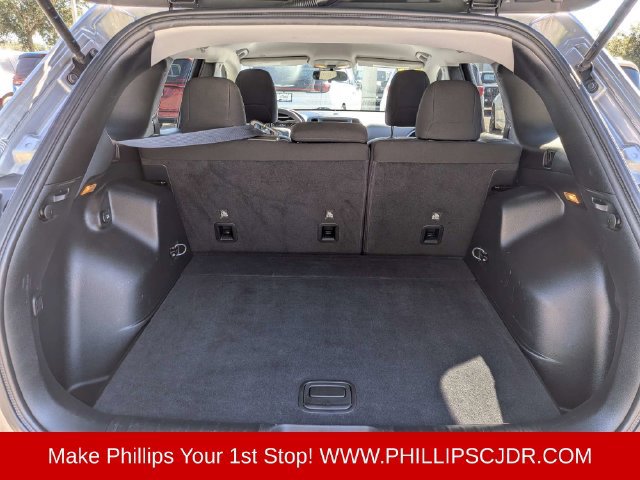 Certified 2020 Jeep Cherokee Latitude FWD image 12