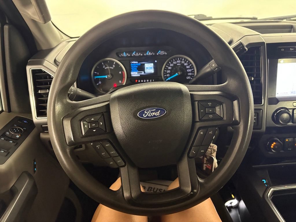 Used 2019 Ford F250 XLT w/ XLT Premium Package AWD/4WD image 25