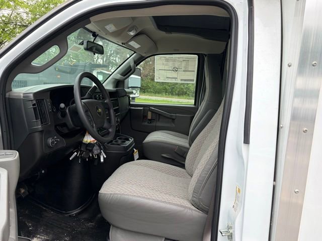 New 2026 Chevrolet Express 3500 w/ Power Convenience Package RWD image 15