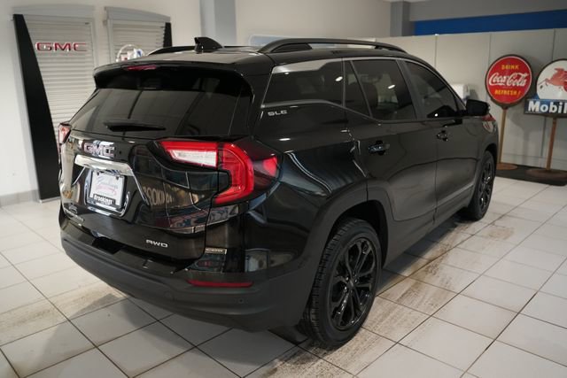 Used 2022 GMC Terrain SLE w/ Driver Convenience Package image 7
