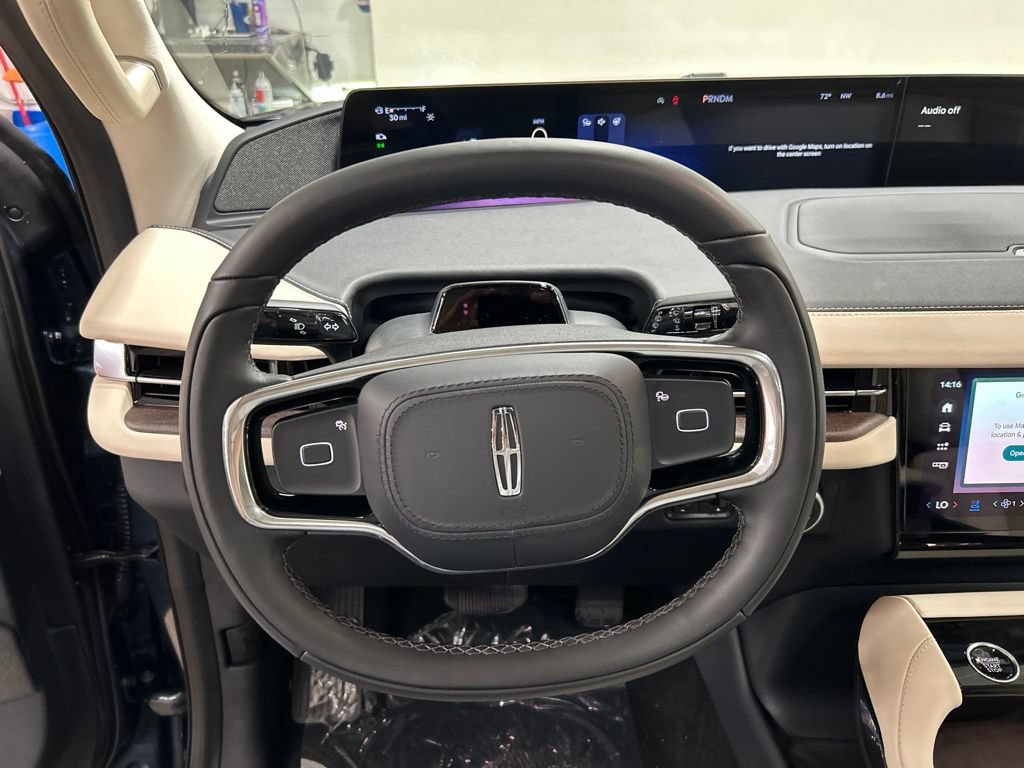 New 2027 Lincoln Navigator Reserve AWD/4WD image 15