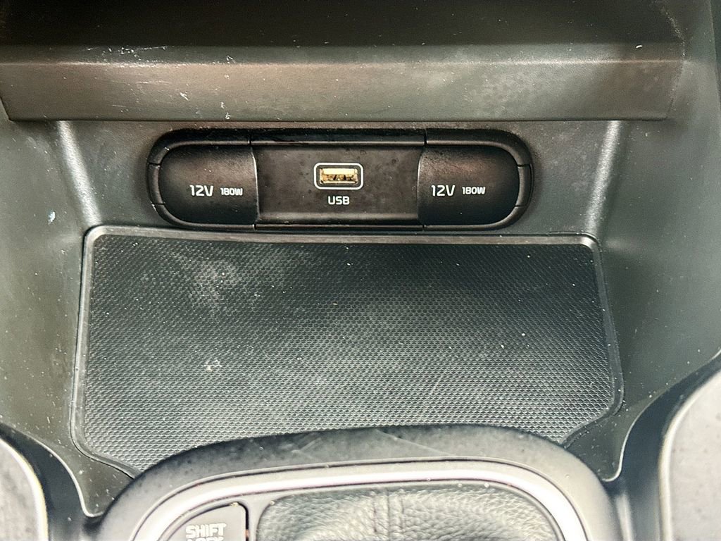 Used 2023 Kia Soul LX w/ Option Group 015 image 16