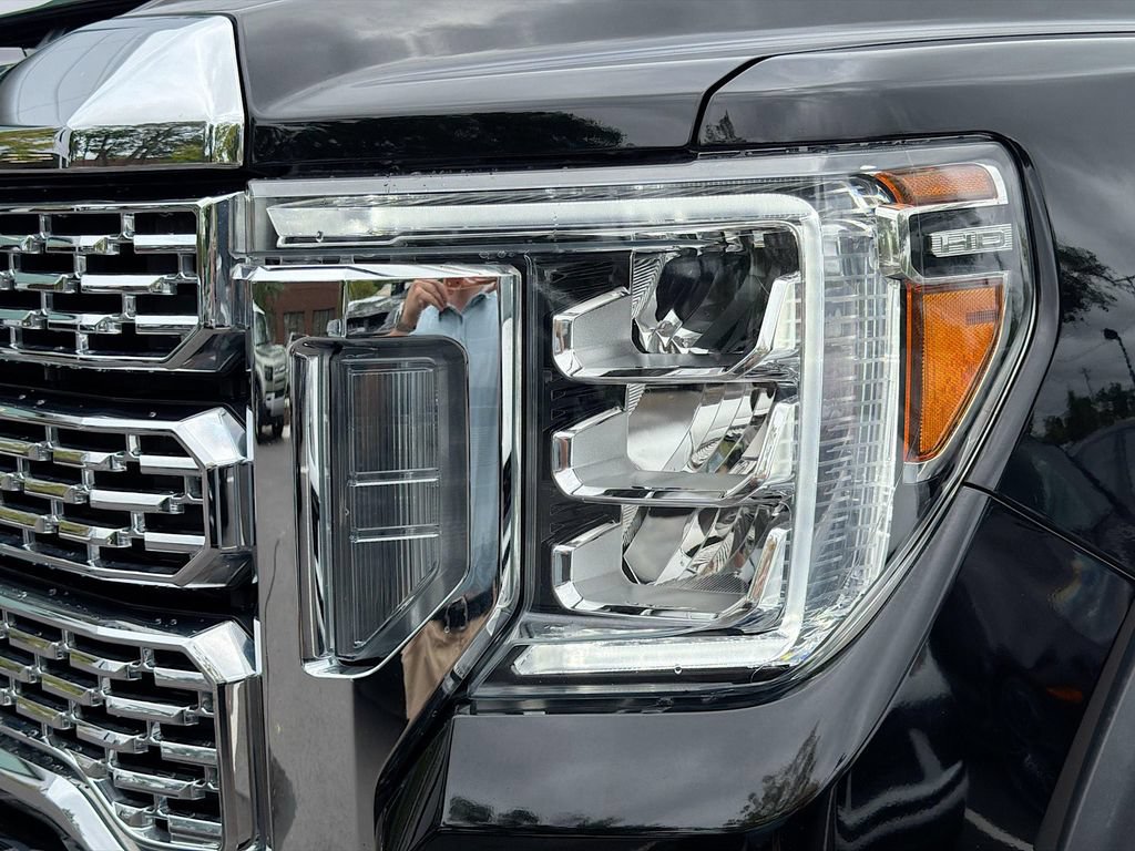 Used 2021 GMC Sierra 3500 Denali w/ Denali Ultimate Package AWD/4WD image 33