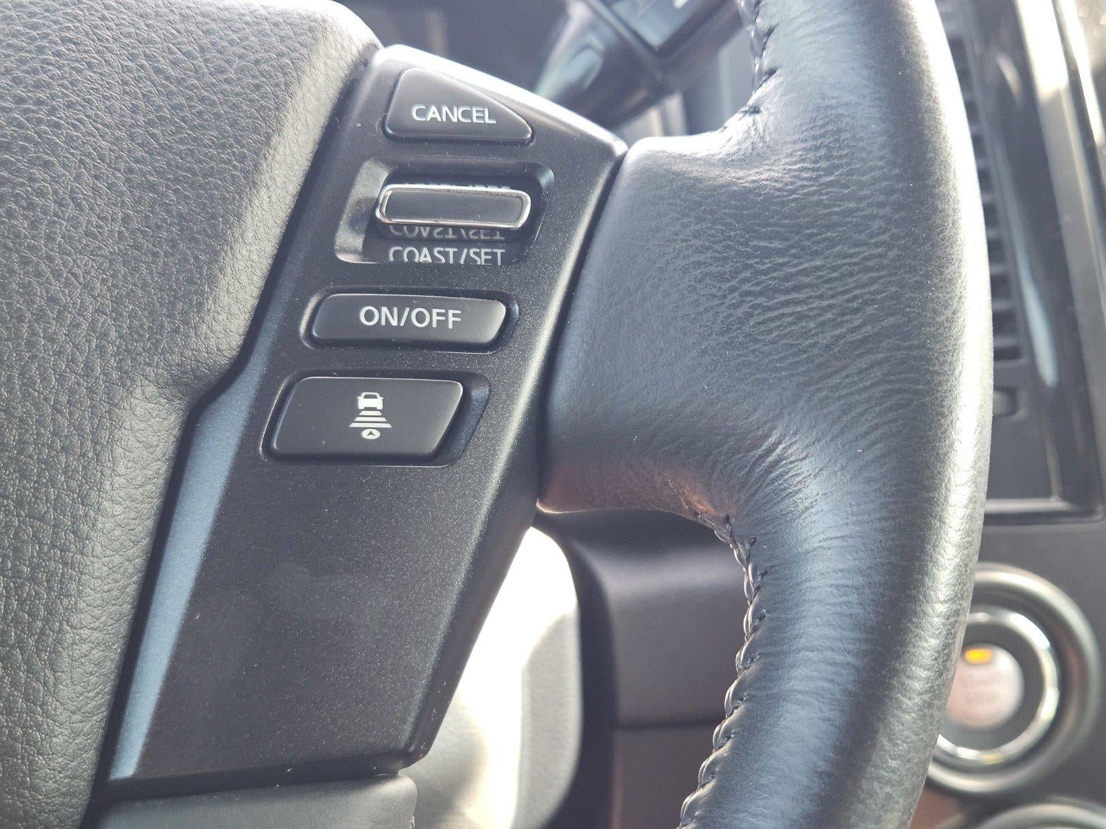Used 2024 Nissan Titan SV w/ SV Convenience Package AWD/4WD image 23