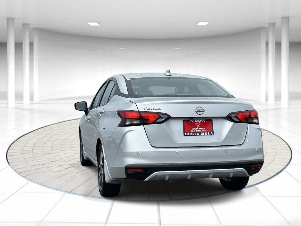 Used 2025 Nissan Versa SV w/ Trunk Package image 3