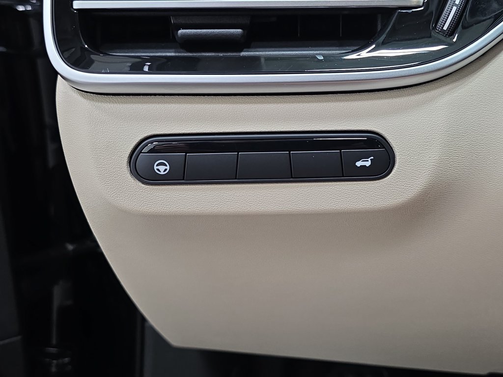 Certified 2024 INFINITI QX60 Luxe w/ Performance Audio Package AWD/4WD image 23