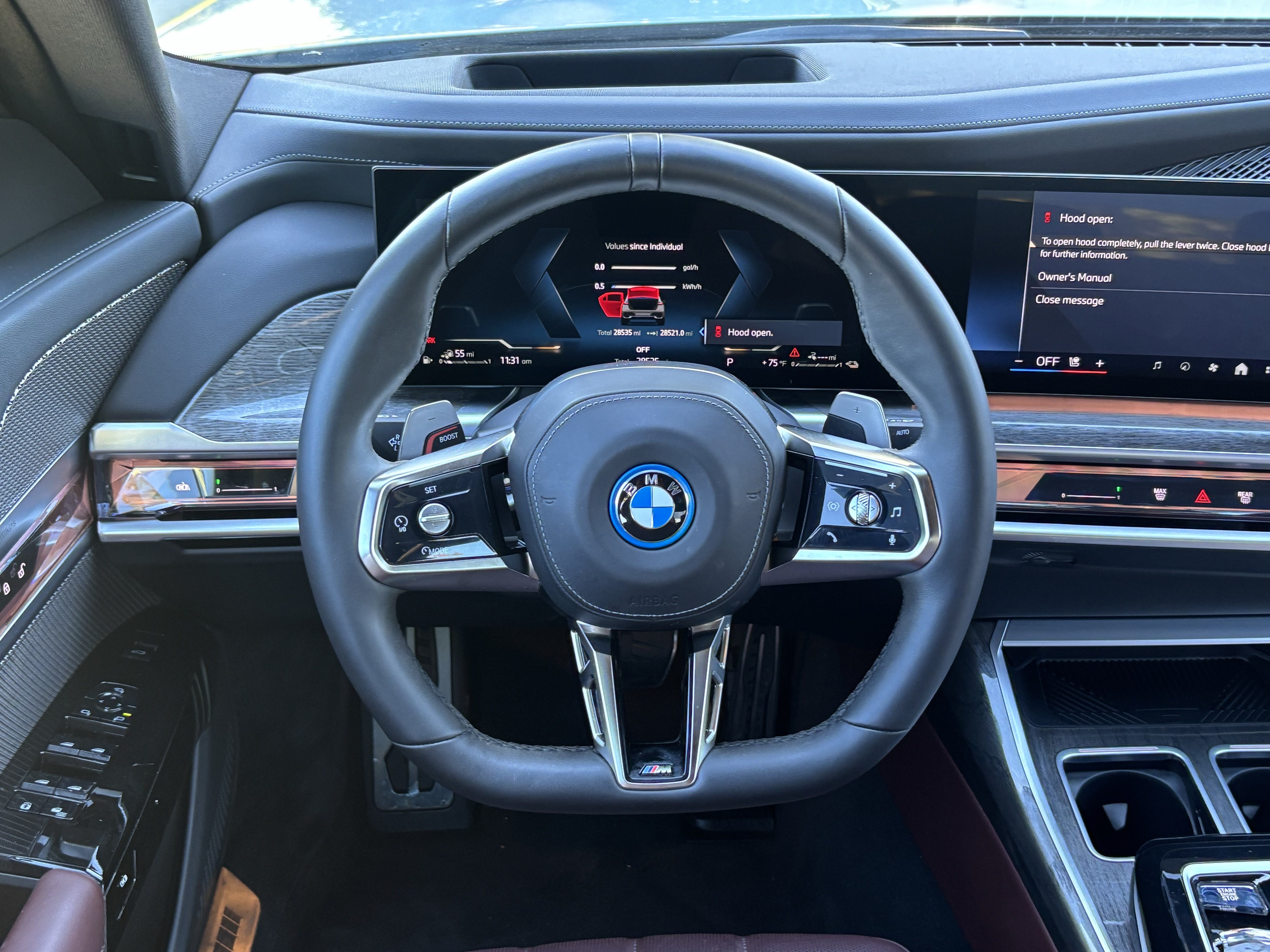 Certified 2024 BMW 750e xDrive w/ Executive Package AWD/4WD image 18