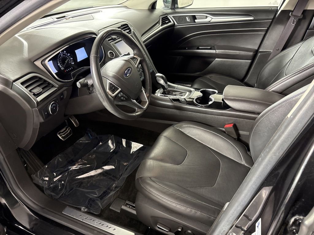 Used 2014 Ford Fusion Titanium image 23