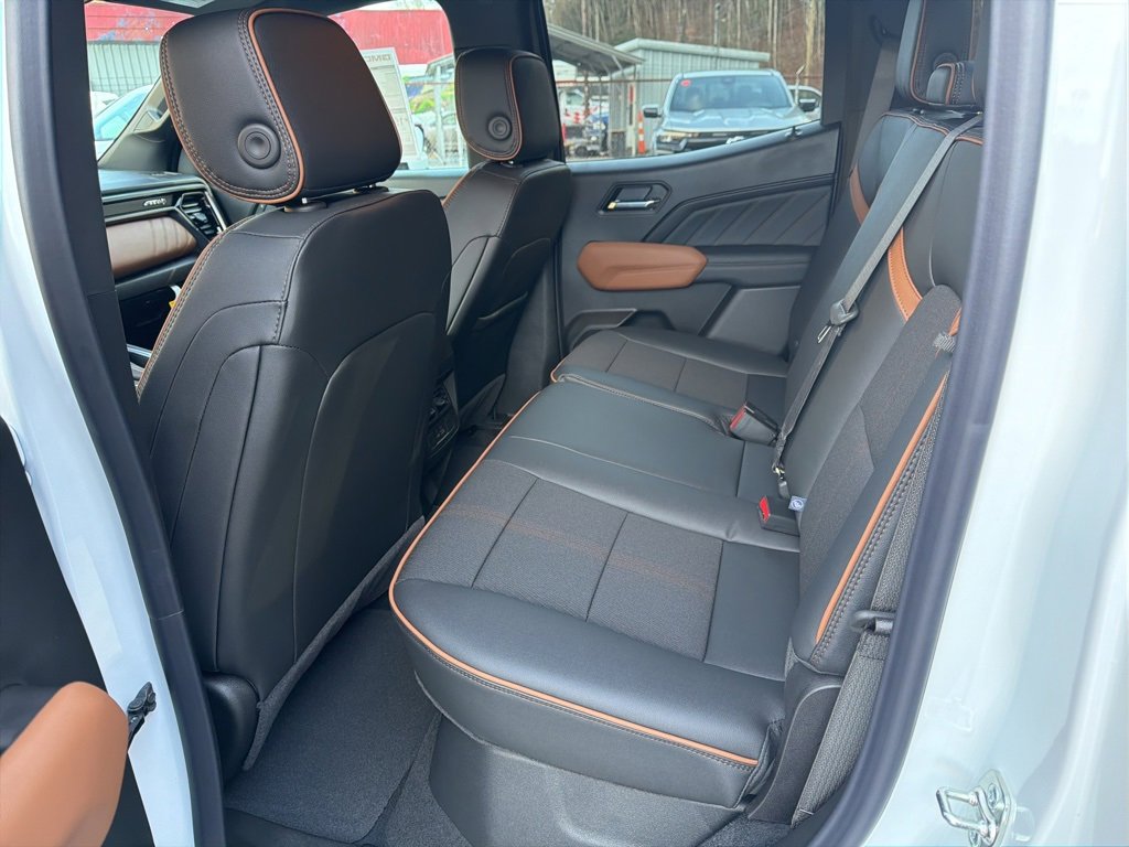 New 2026 GMC Canyon AT4 image 11