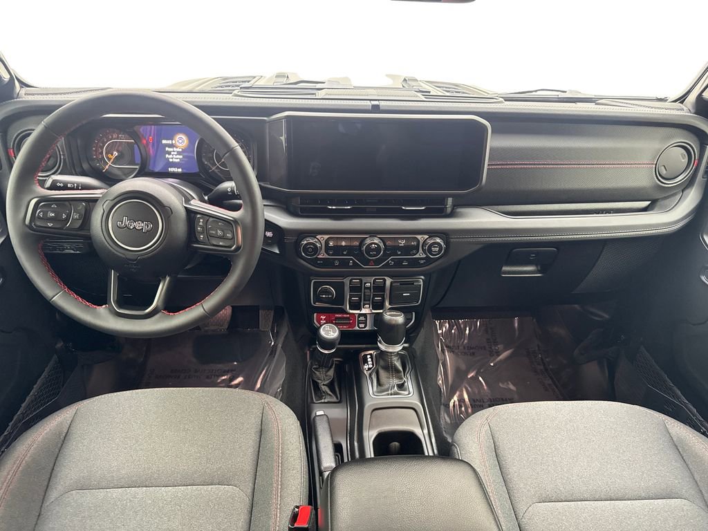 Used 2024 Jeep Gladiator Rubicon w/ Technology Group AWD/4WD image 52