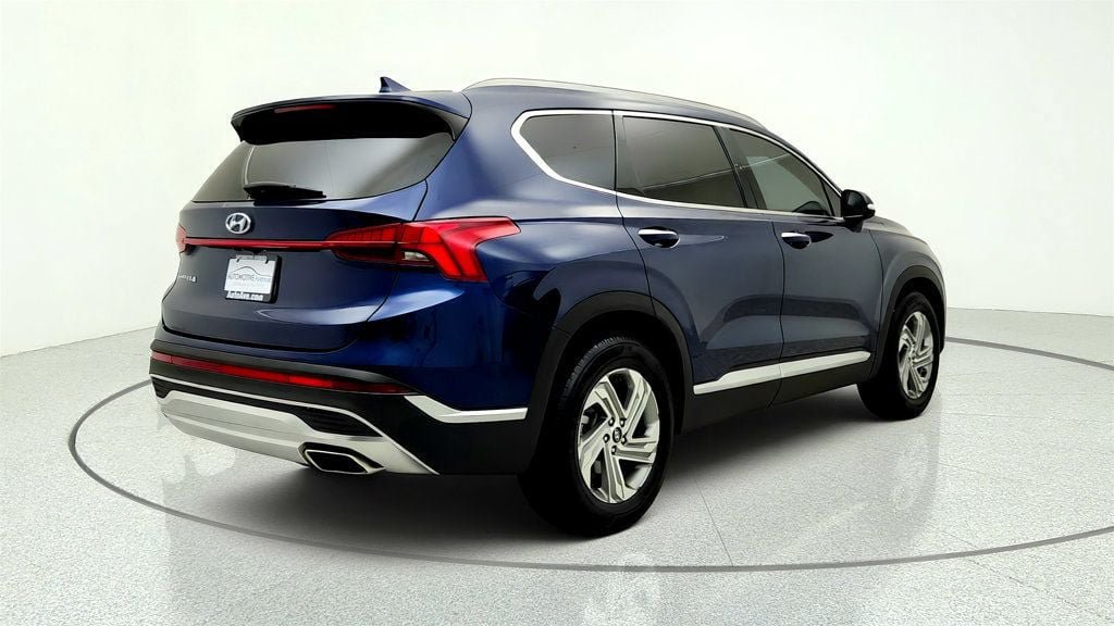 Used 2021 Hyundai Santa Fe SEL w/ Convenience Package FWD image 5