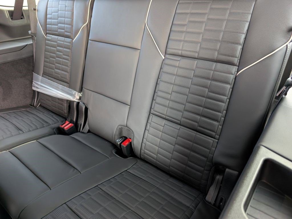 Certified 2026 Cadillac Escalade ESV Platinum Sport AWD/4WD image 14