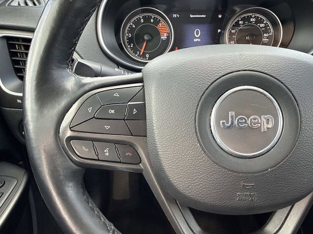Used 2019 Jeep Cherokee Trailhawk w/ Cold Weather Group image 15