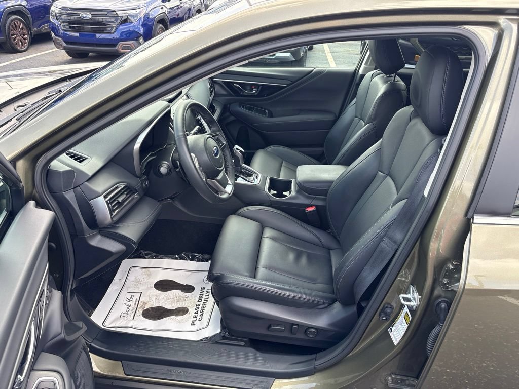 Certified 2025 Subaru Outback Limited w/ Popular Package #2 AWD/4WD image 9