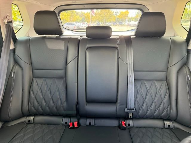 New 2026 Nissan Rogue Platinum image 24