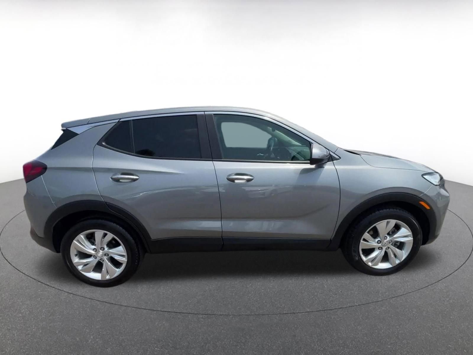 Used 2025 Buick Encore GX Preferred FWD image 16