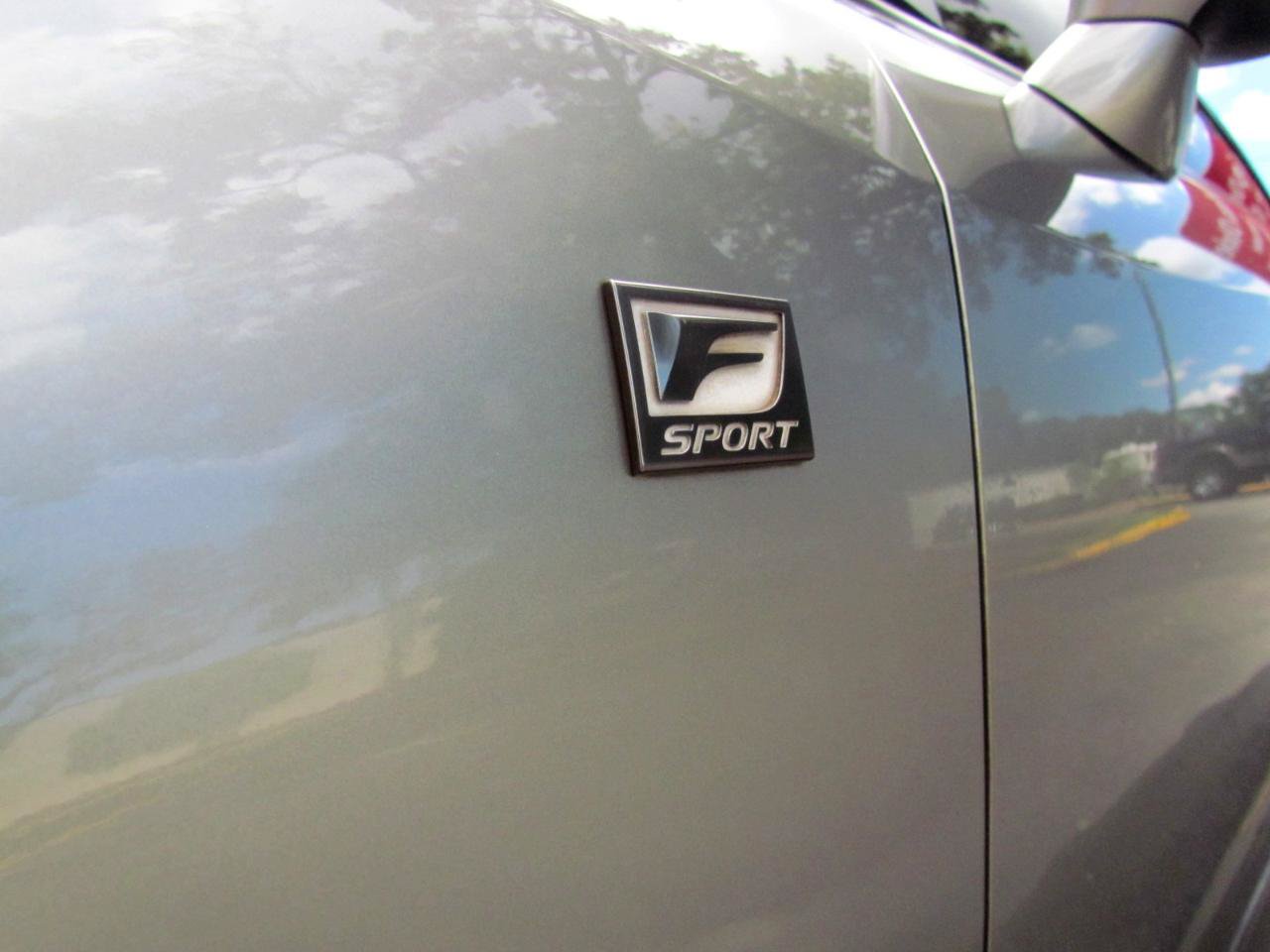 Used 2016 Lexus RC 200t RWD image 16