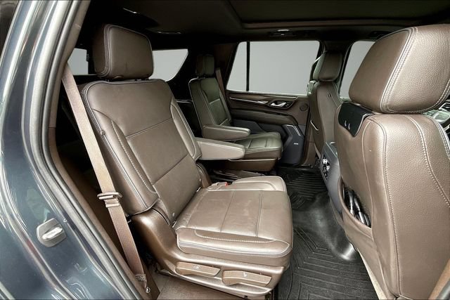 Used 2021 GMC Yukon Denali w/ Denali Premium Package AWD/4WD image 27