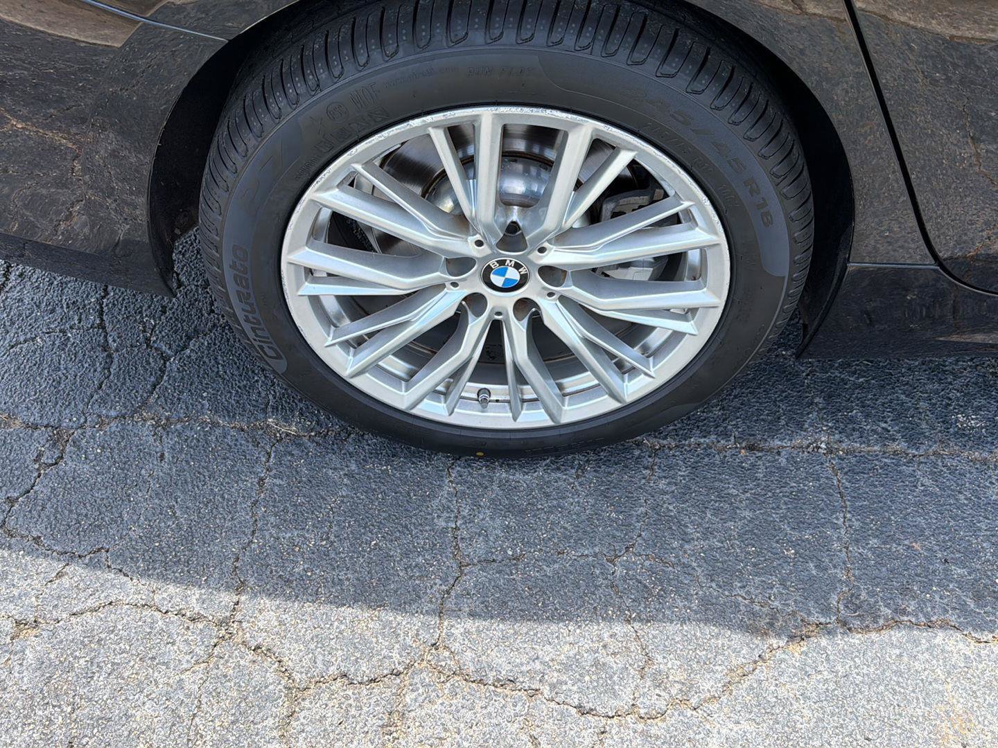 Used 2023 BMW 330i xDrive Sedan w/ Premium Package AWD/4WD image 38