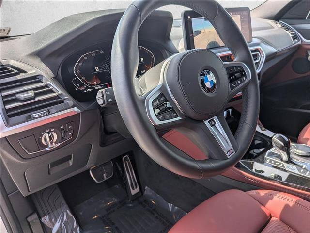 Used 2025 BMW X4 xDrive30i w/ Premium Package AWD/4WD image 10