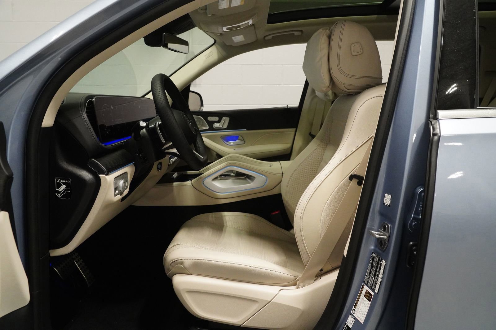 New 2026 Mercedes-Benz GLS 450 4MATIC image 14