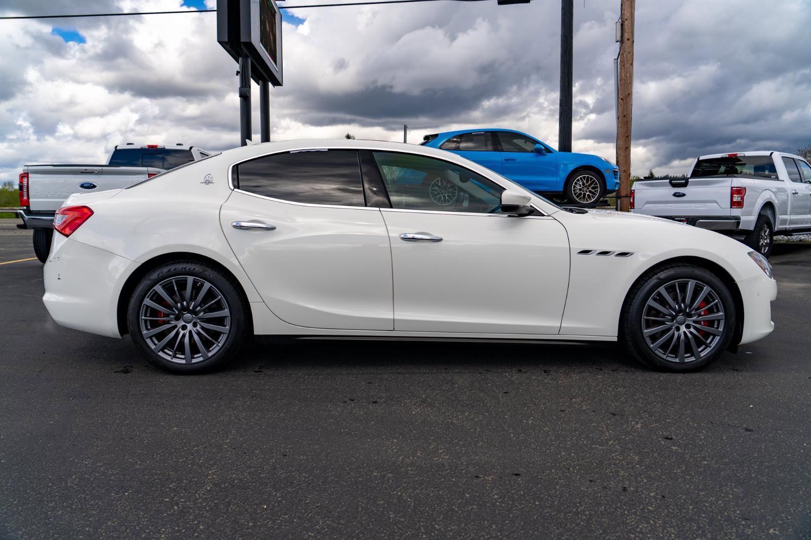 Used 2020 Maserati Ghibli image 8