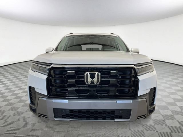 New 2026 Honda Pilot Touring image 9