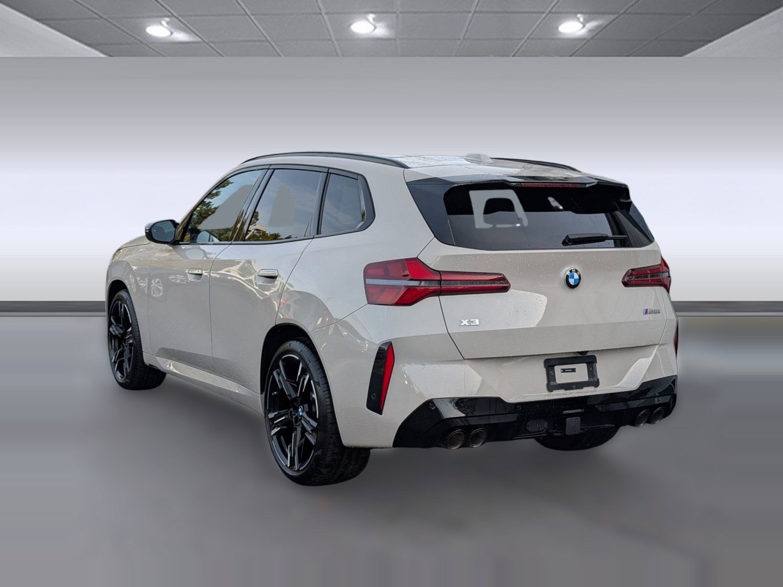 Used 2025 BMW X3 M50 w/ Premium Package image 3