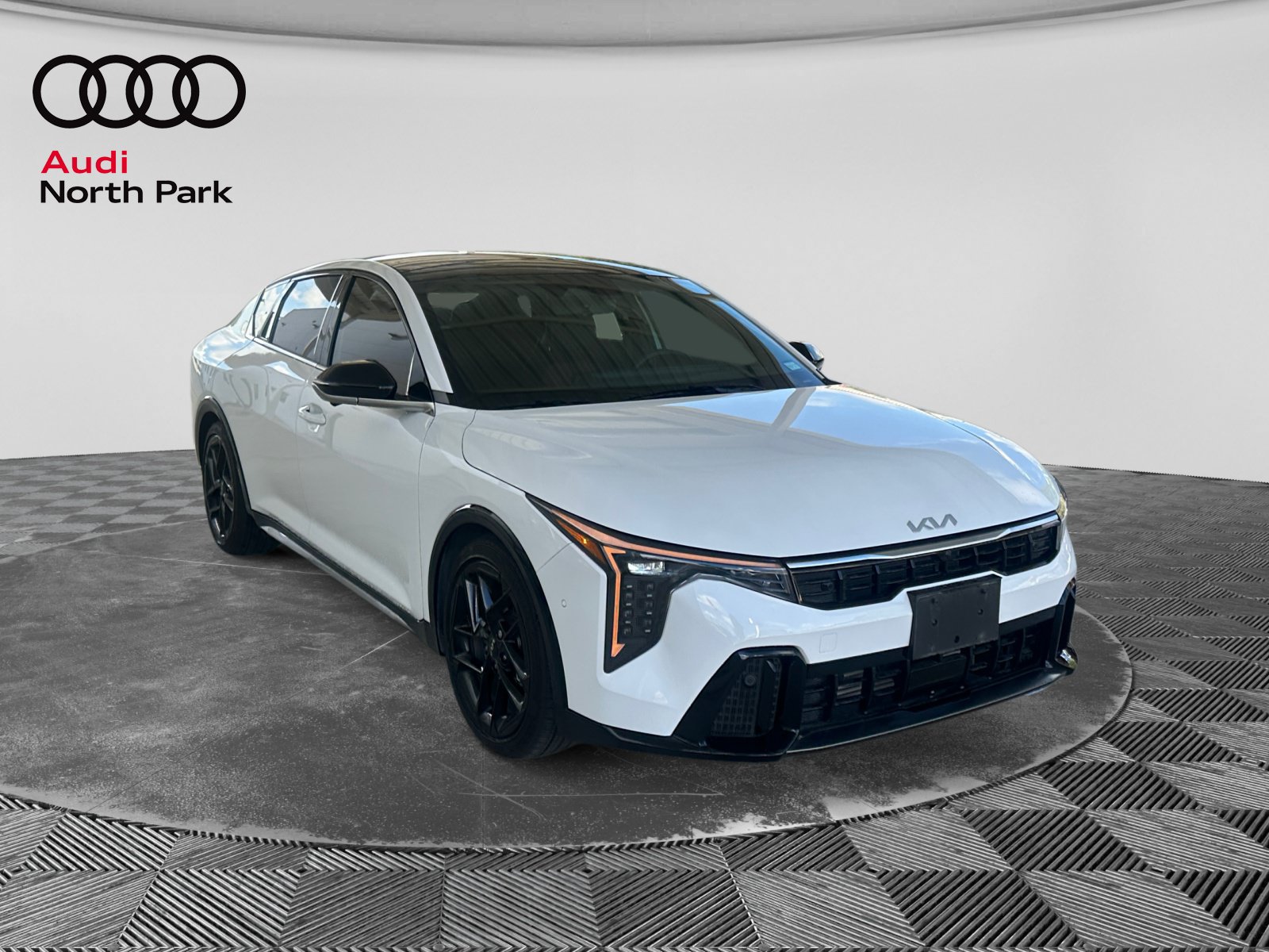 Used 2025 Kia K4 GT-Line Turbo FWD image 7