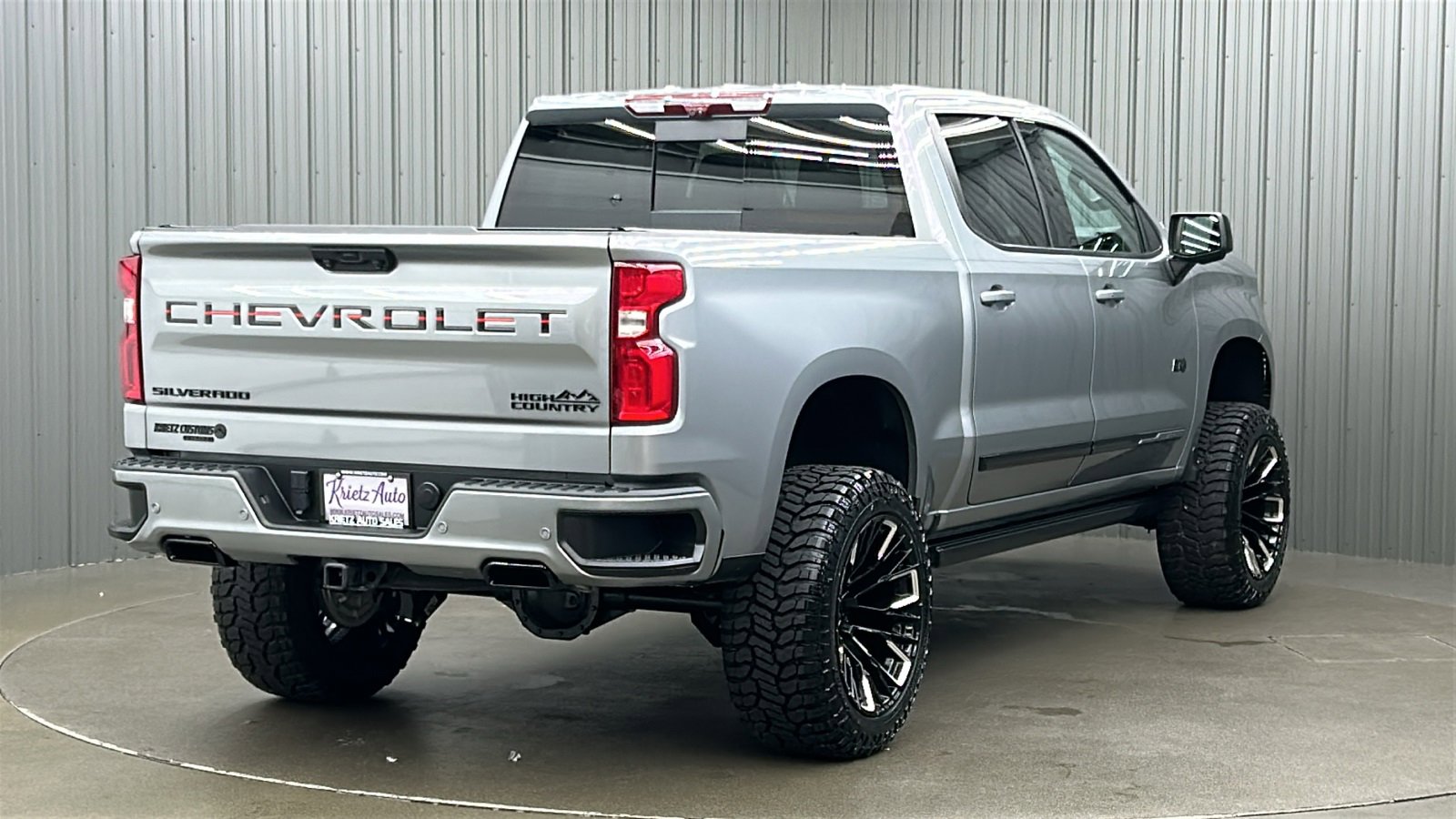 Used 2023 Chevrolet Silverado 1500 High Country w/ High Country Premium Package image 5