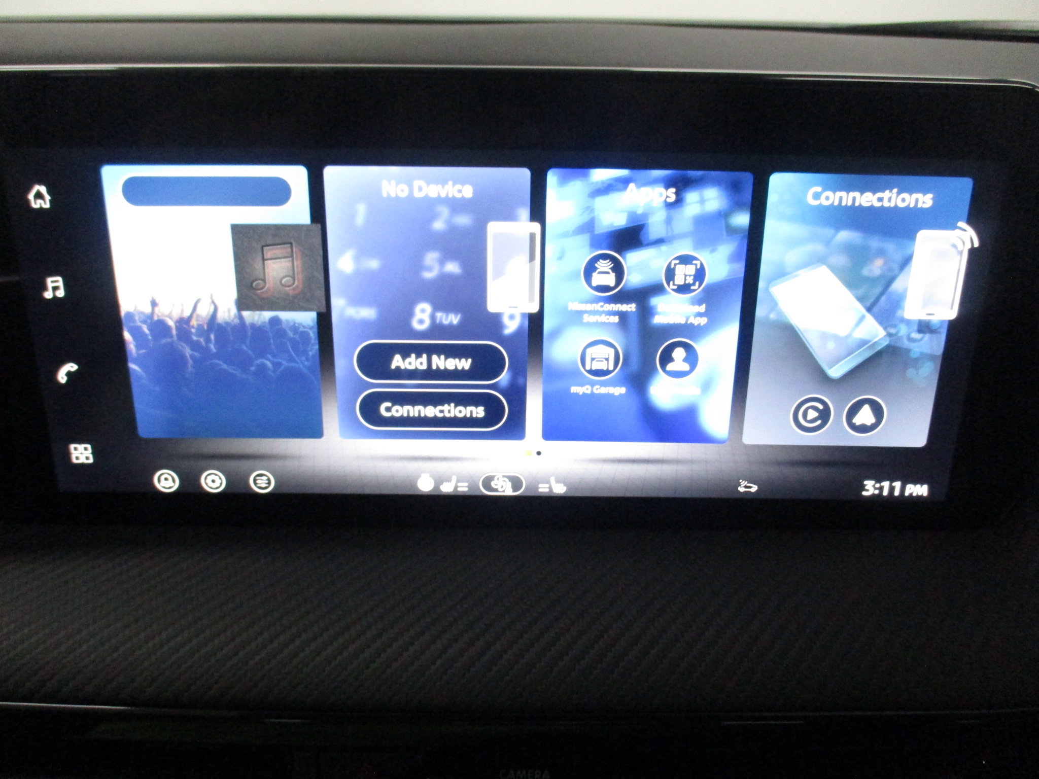 New 2026 Nissan Kicks SR w/ SR Premium Package AWD/4WD image 18