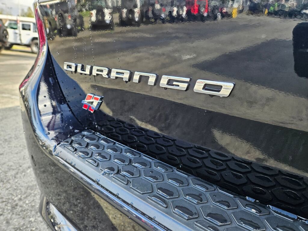 Used 2024 Dodge Durango GT AWD/4WD image 11