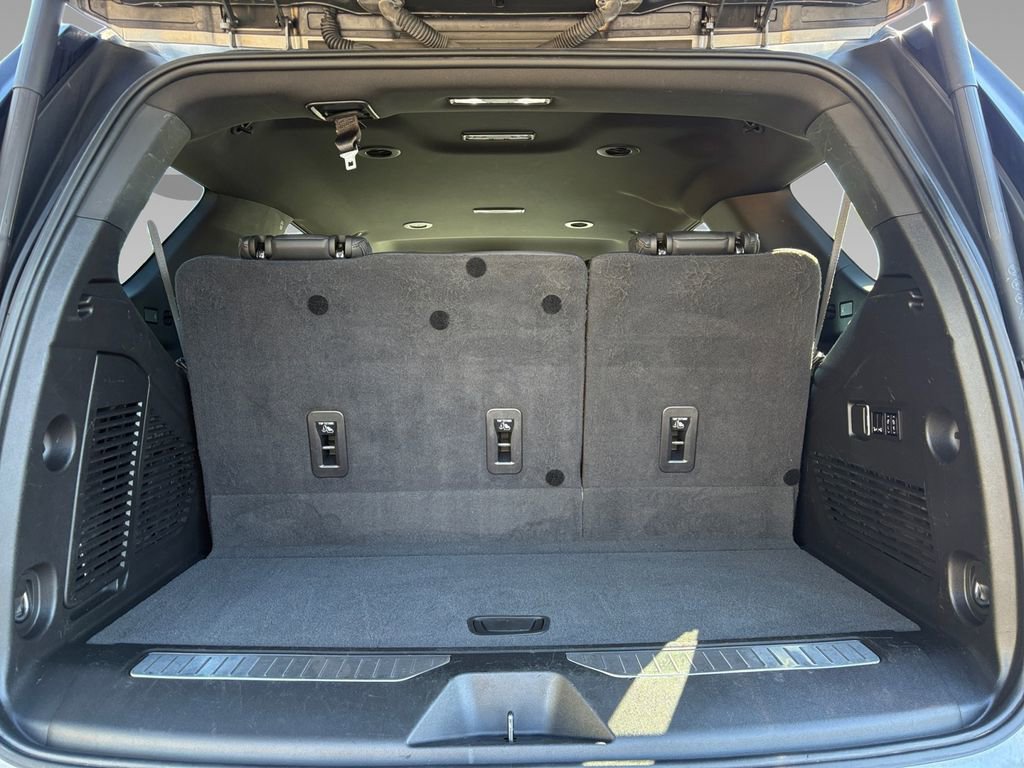 Used 2022 Chevrolet Tahoe RST w/ Luxury Package image 25