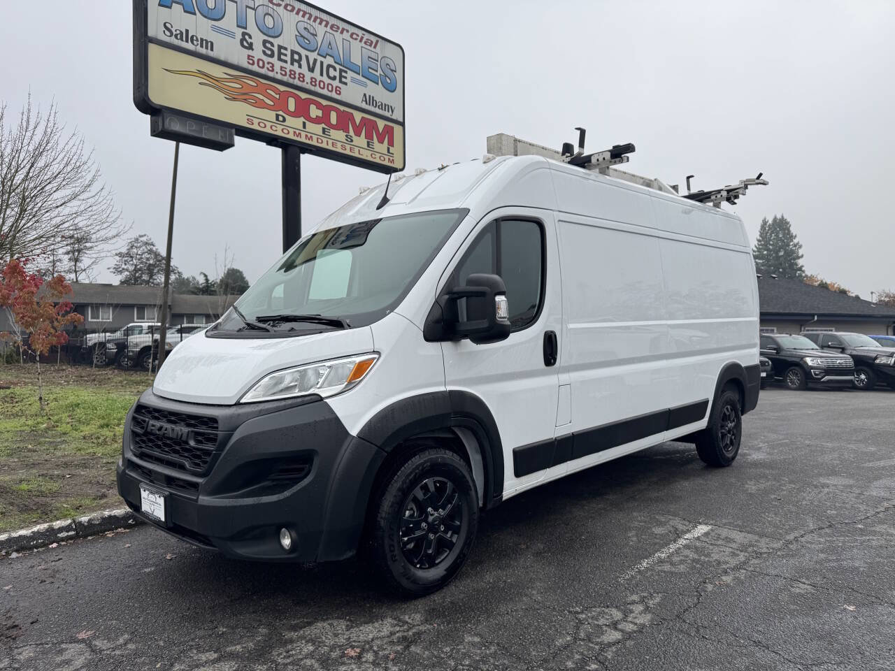 Used 2023 RAM ProMaster 2500 w/ Black Appearance Package